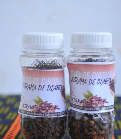 Bouteilles de clous de girofle N’ZRAMA de Diabo